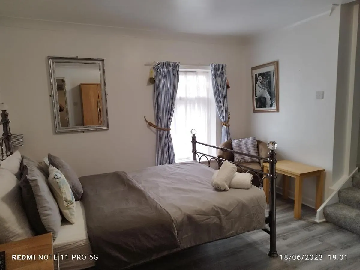 Blue Palms Guest House Bournemouth United Kingdom