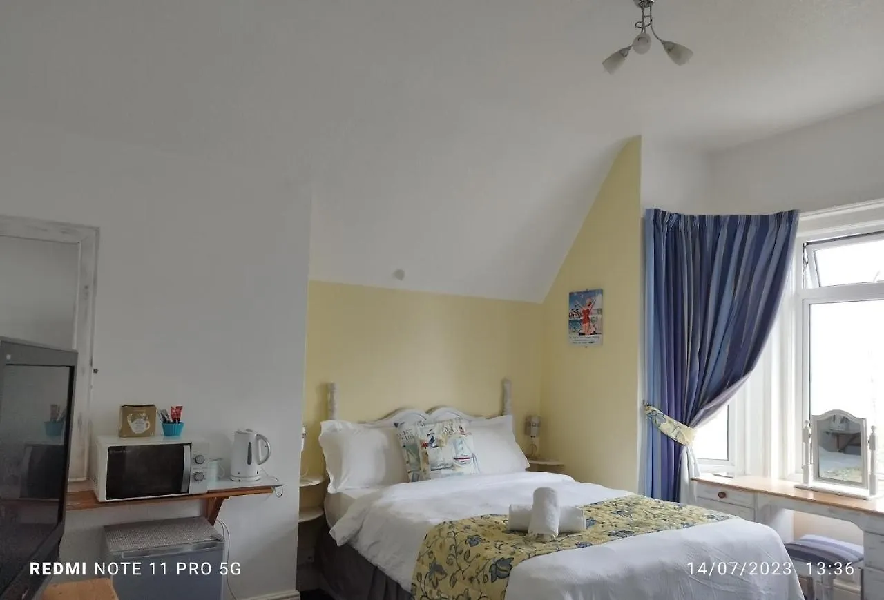 Blue Palms Guest House Bournemouth
