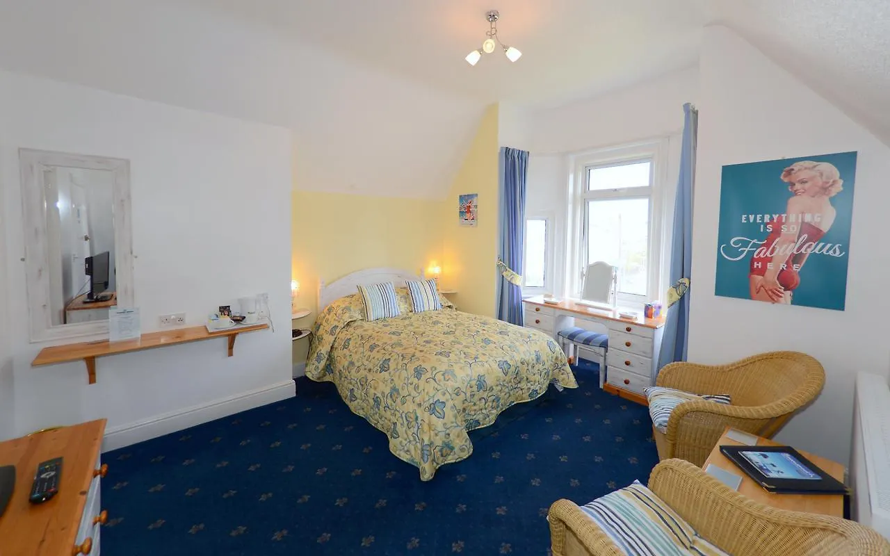 Blue Palms Guest House Bournemouth