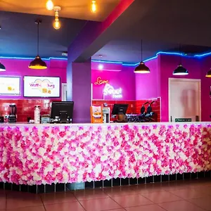 Hello Roomz - Pleasure Blackpool
